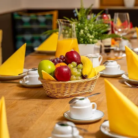 Sonneck Summer Card Included