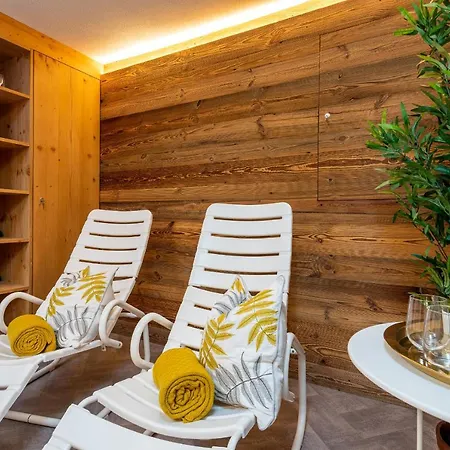 Sonneck Summer Card Included *