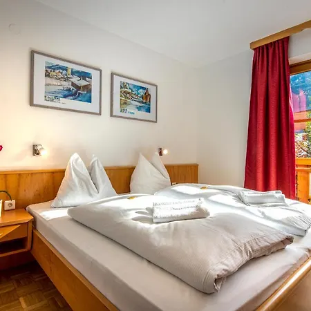 Sonneck Summer Card Included *